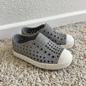 Native Jefferson Slip On Shoes Gray Size 7 Toddler